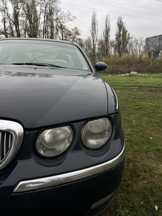 В продаже автомобиль Rover