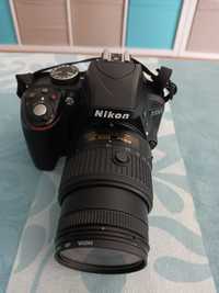 Máquina Fotográfica DSLR Nikon D3300 + Cartão SDHC 32Gb