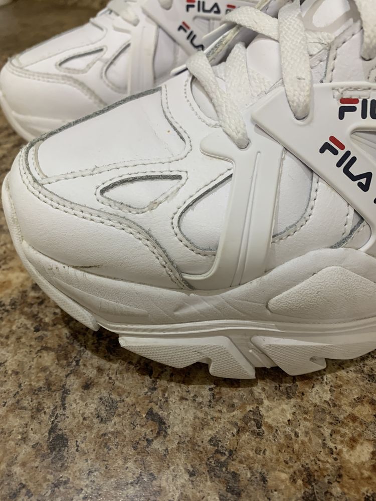 Кросівки Fila ELECTROVE 2 EUR 40