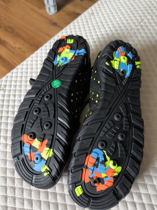 Saguaro buty do wody surfingowe EU 41 do pływania czarne unisex sport