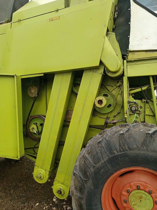 Комбайн Claas Mercator 60