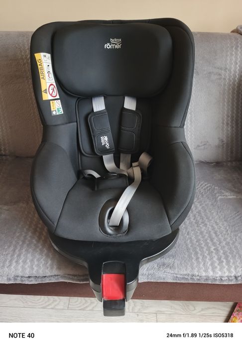 Fotelik samochodowy Britax römer Dualfix M i-size