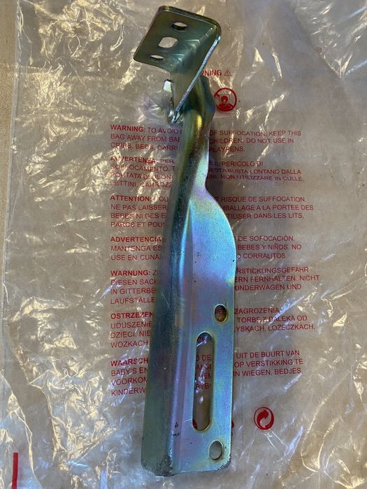 Чери QQ петля капота левая