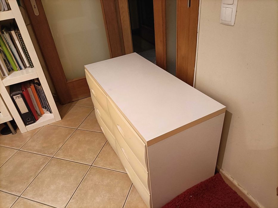 Movel IKEA c/ gavetas