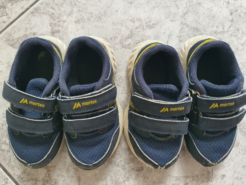 Adidasy dla bliźniaków rozm. 25- 2szt.