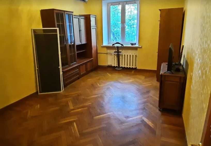 СТАЛИНКА 71м2 в Центре города, Канатная