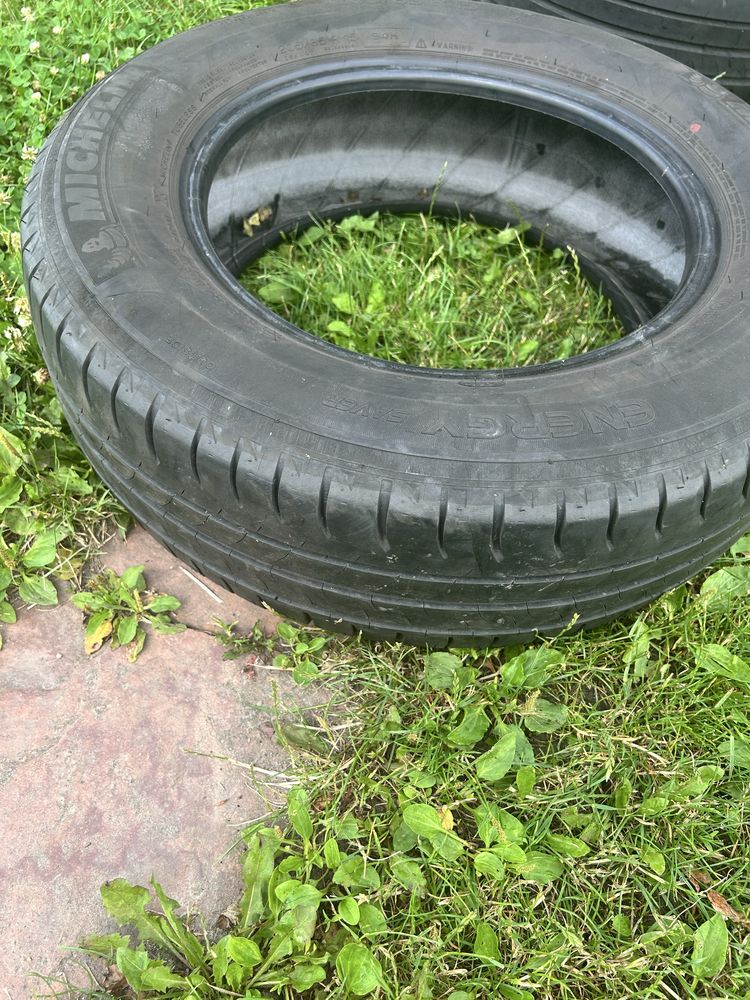 2 opony Michelin 205/65 R15. Stan bardzo dobry