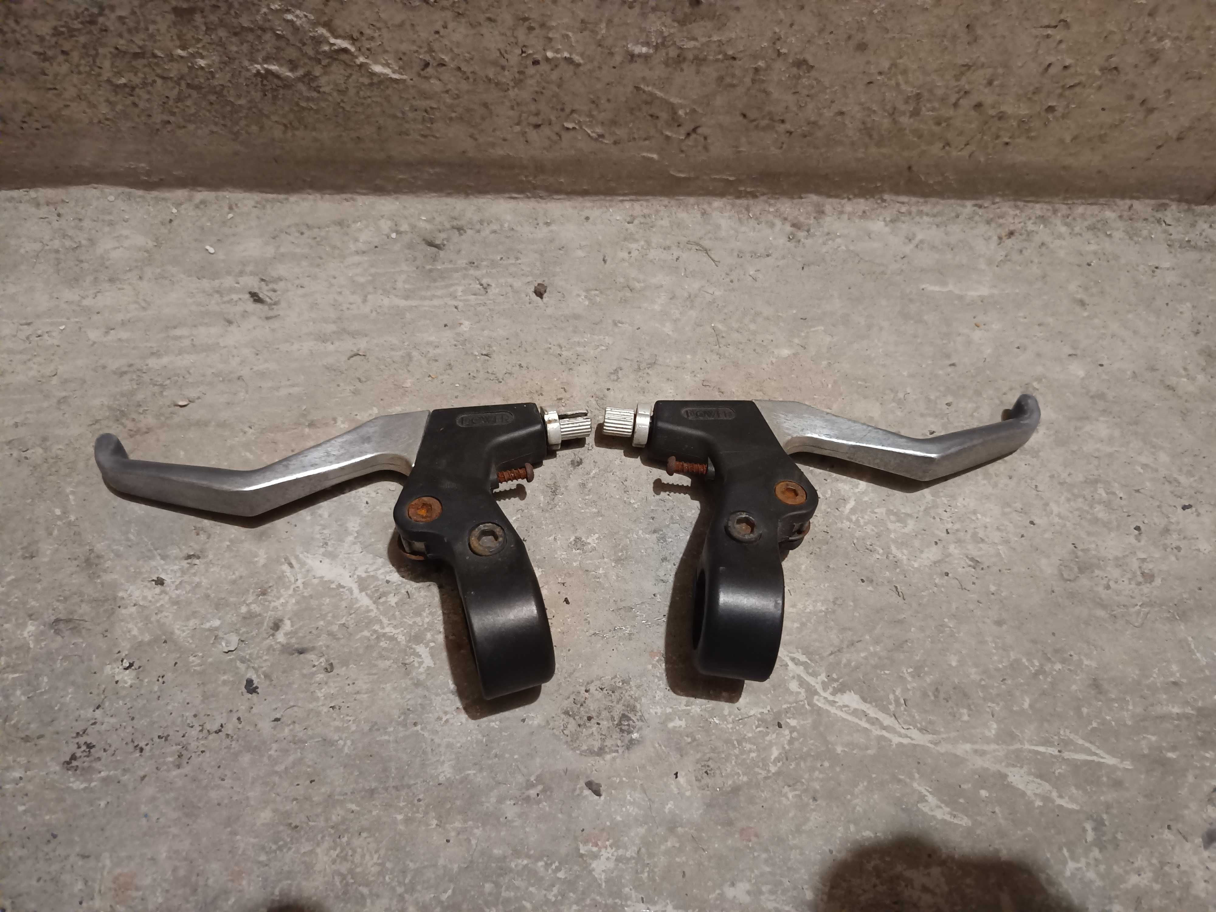 Klamki hamulcowe v brake
