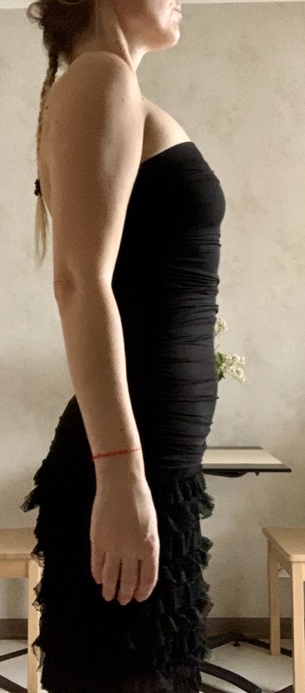 сексуальное, стрейчевое , черное короткое платье S