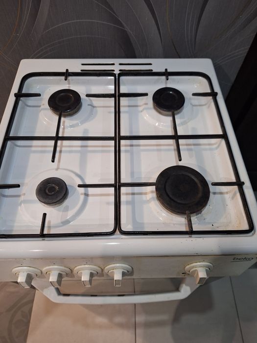 Газовая плита BEKO