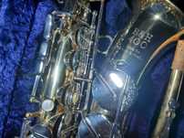 Saxofone alto B&H 400