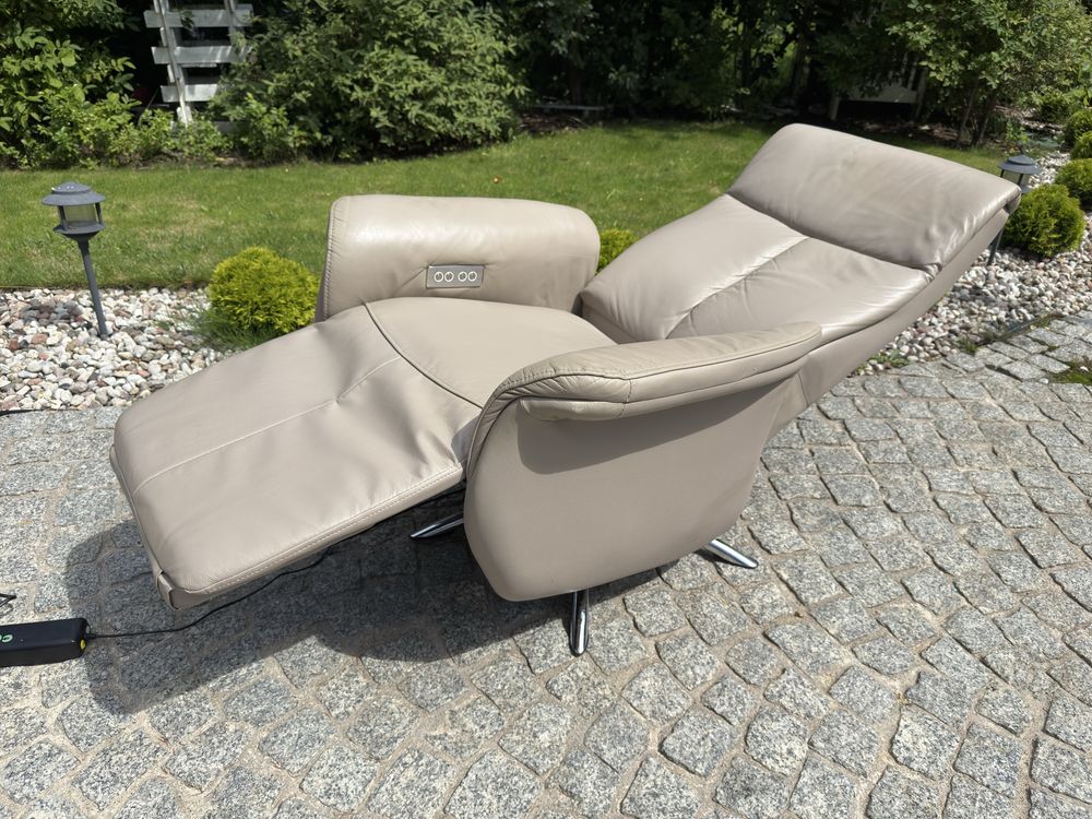 fotel rozkładany obrotowy z funkcją relax relaksacyjny elektryczny