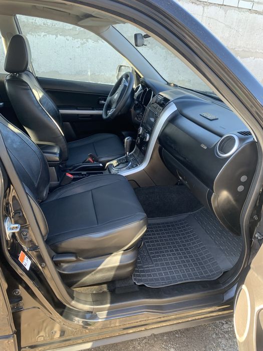 Продам машину SUZUKI GRANT Vitara