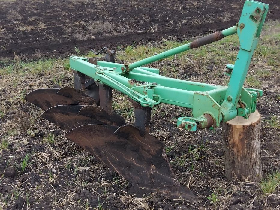 Продам плуг. Польский бомет