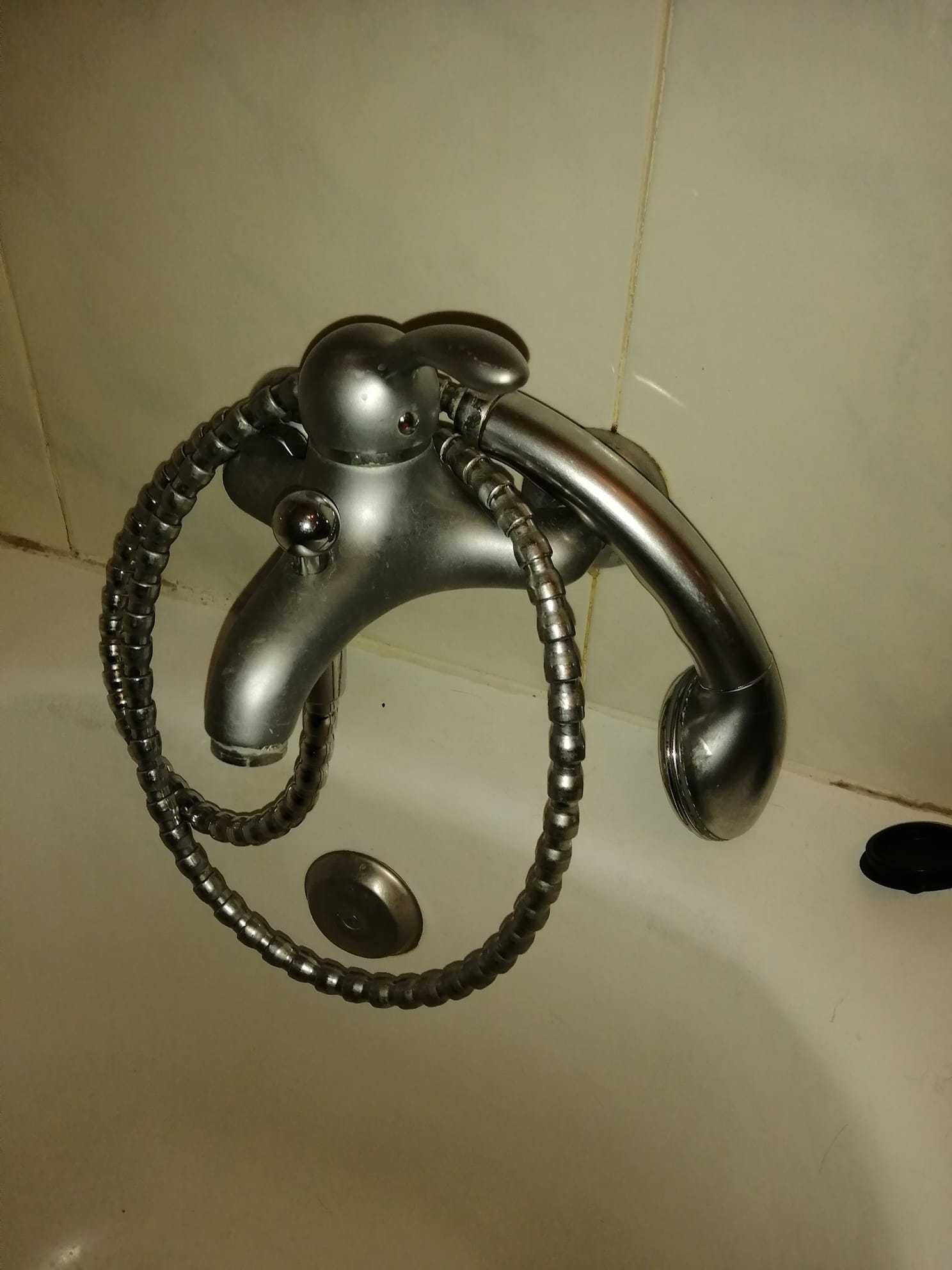 Conjunto de torneiras