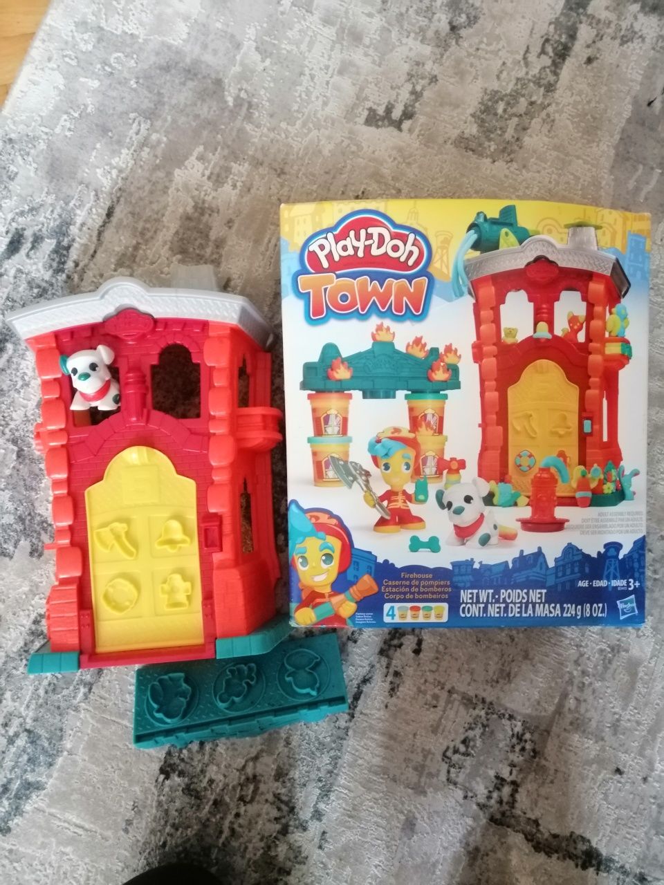 Ігровий набір Пожежна станція Play-Doh Town Firehouse! Оригінал!