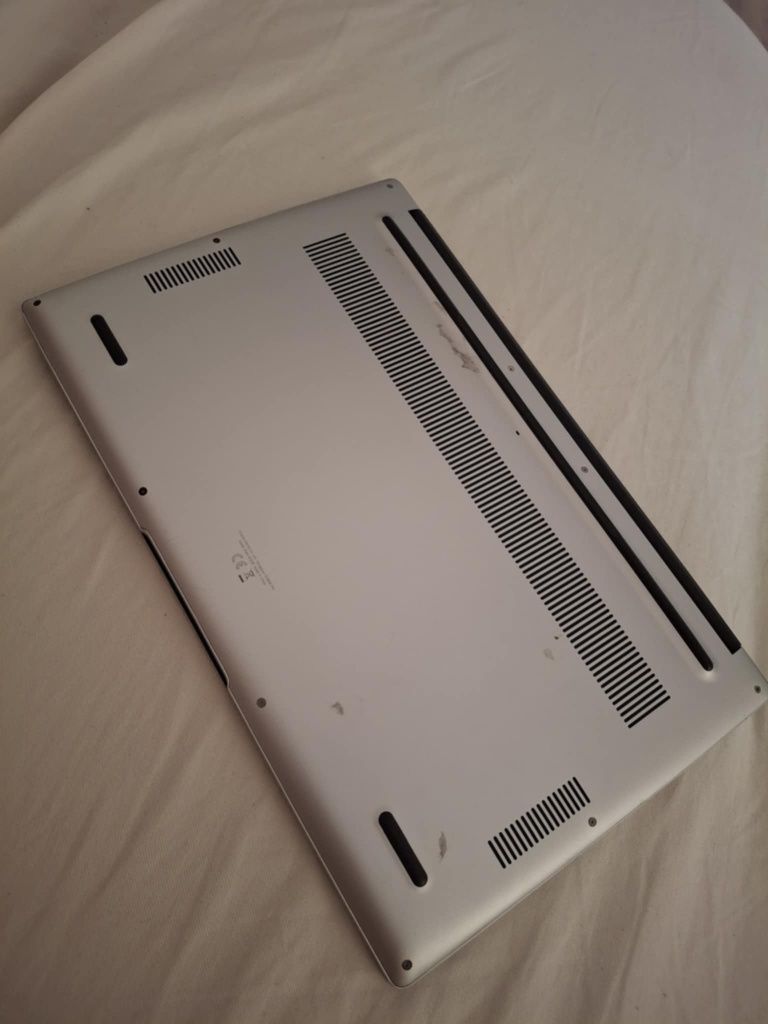 Mate bock Huawei D15 i5