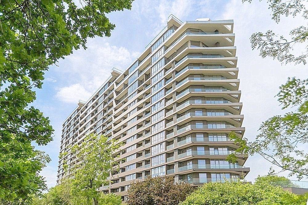 Продам 3 комн квартиру в жк Гринвуд . Французский бульвар