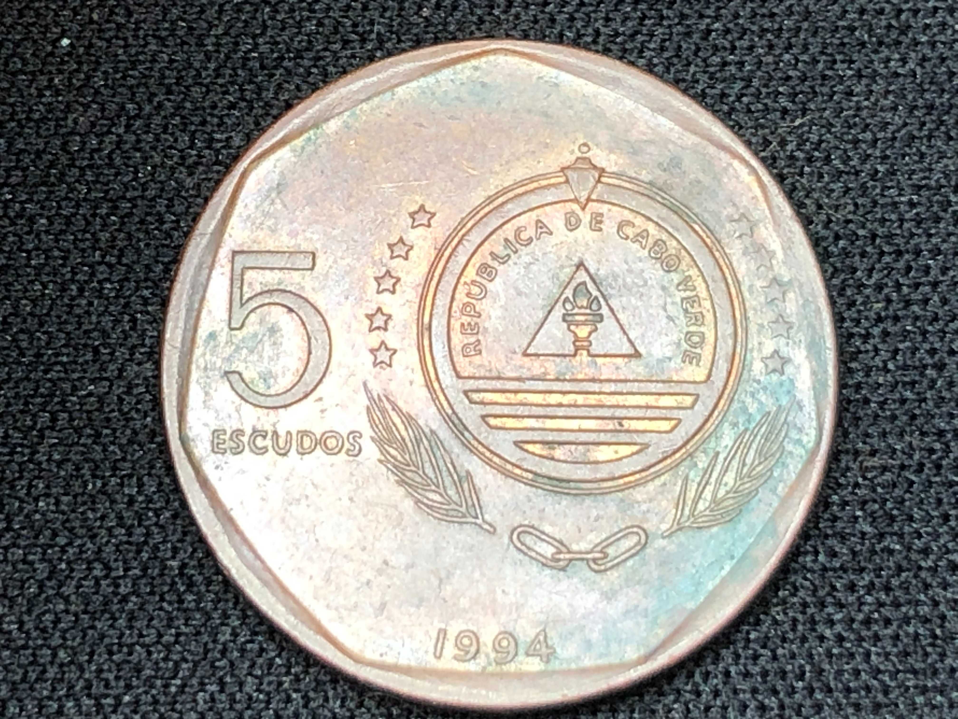 RESERVADO Lote 5 moedas Cabo Verde Aço 5 1994 e 10 Escudos Aço 1994