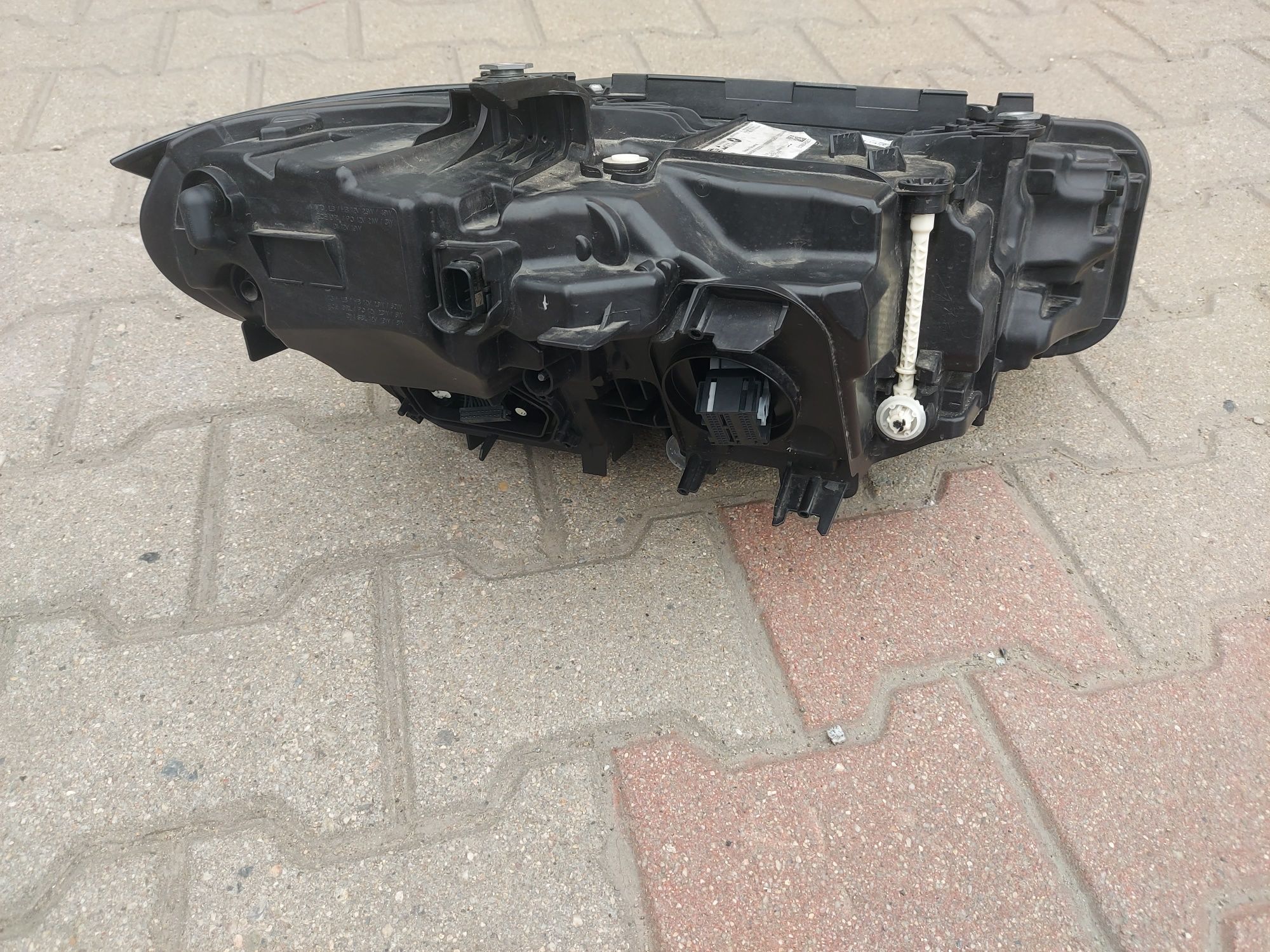 Lampa reflektor BMW G20 G21 LIFT LCI LED niebieska lewa EUROPA