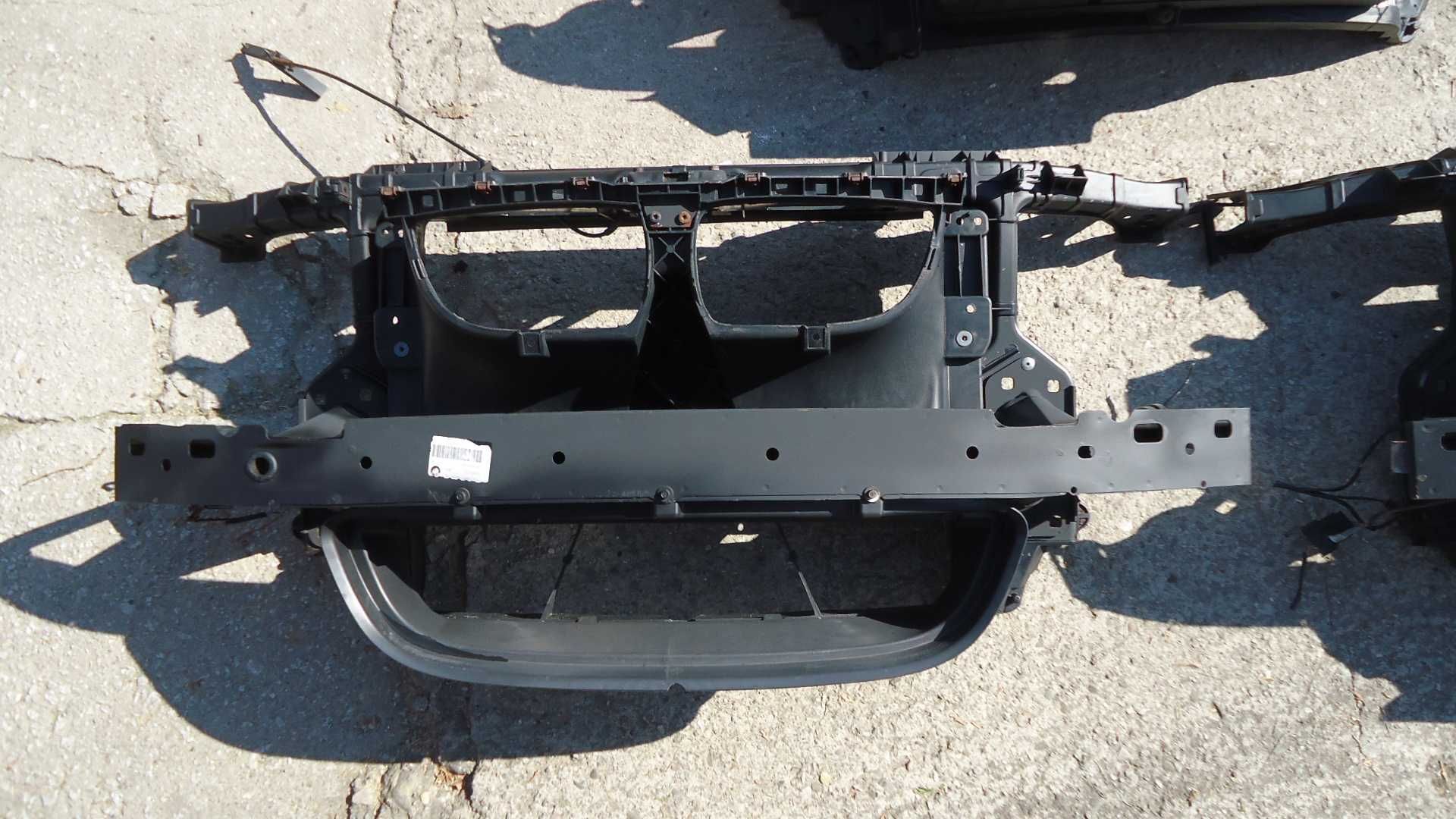 Pas przedni belka WZMOCNIENIE czołowe BMW E87 E81 E82