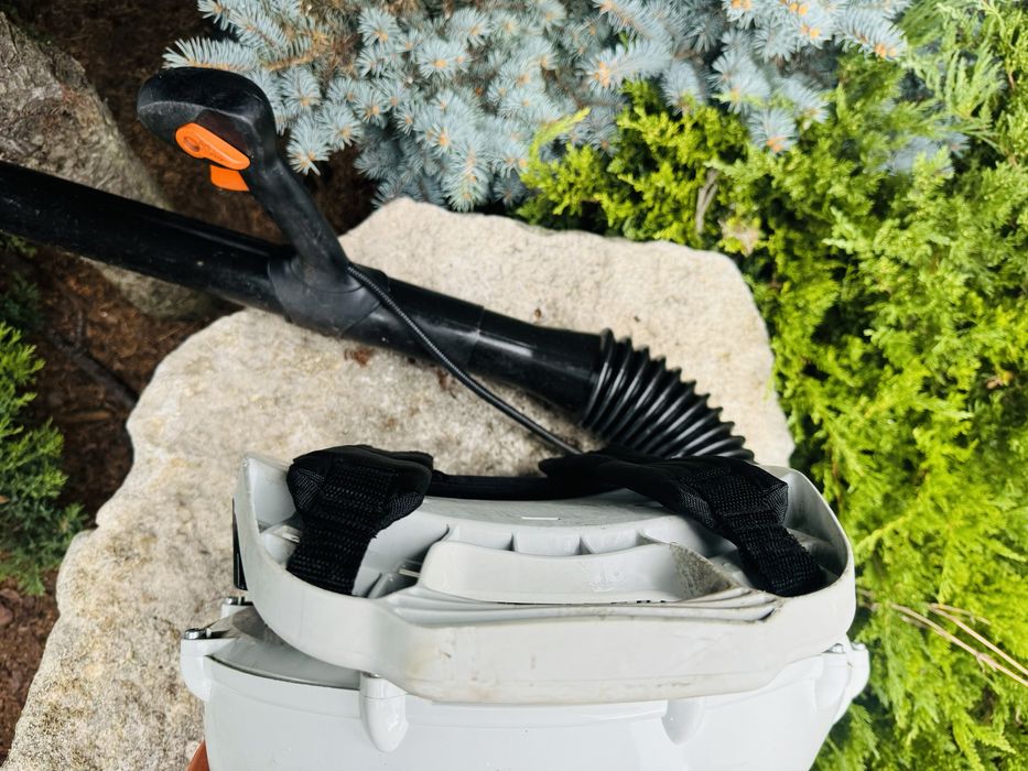 Dmuchawa spalinowa plecakowa Stihl BR350 BR 350 super stan