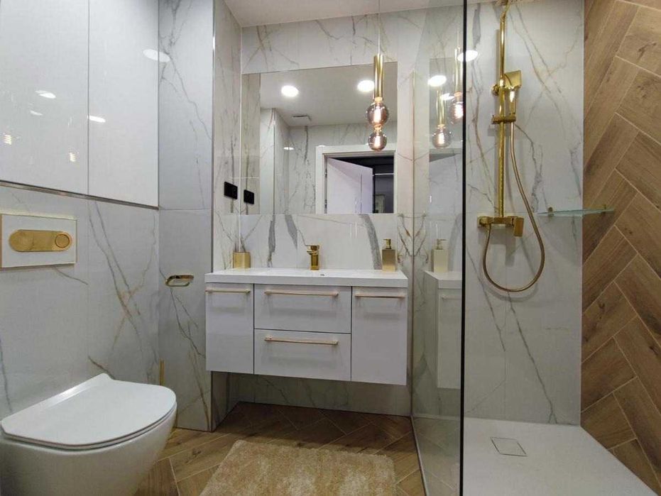 Stylowy Apartament z Wielką wanną z hydromasażem w centrum miasta!