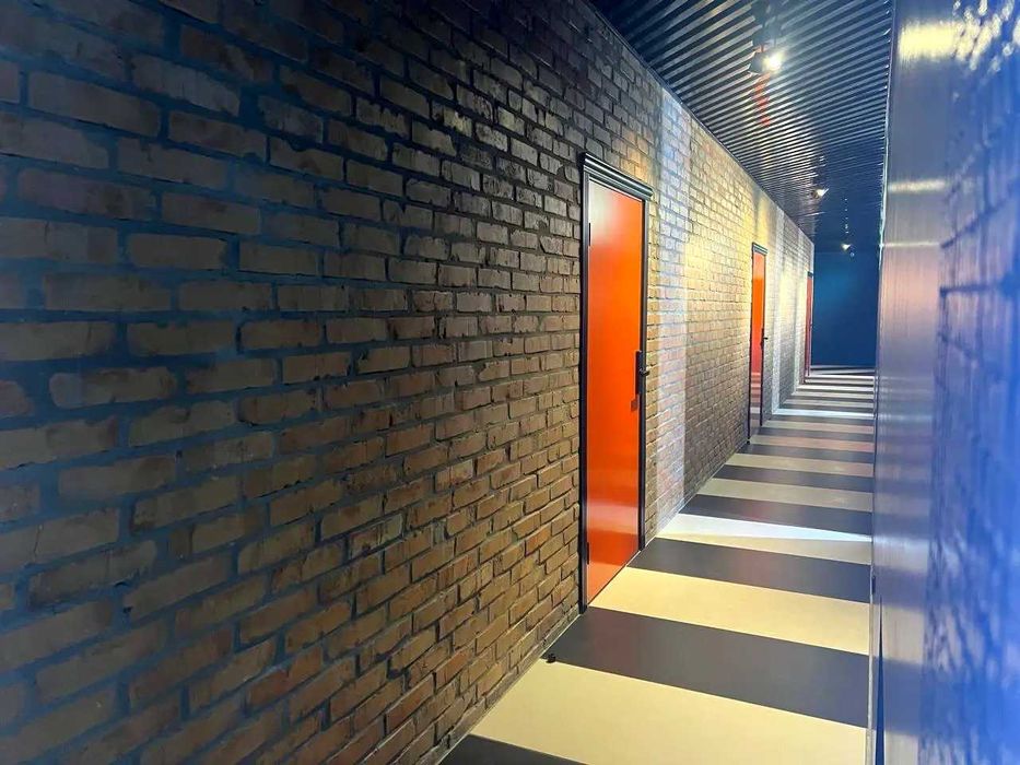 Без%!офис в Бизнес Центре, Подол, парко-места, генератор, метро!