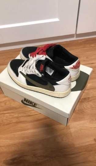Jordan 1 Retro Low OG SP Travis Scott Olive R.40