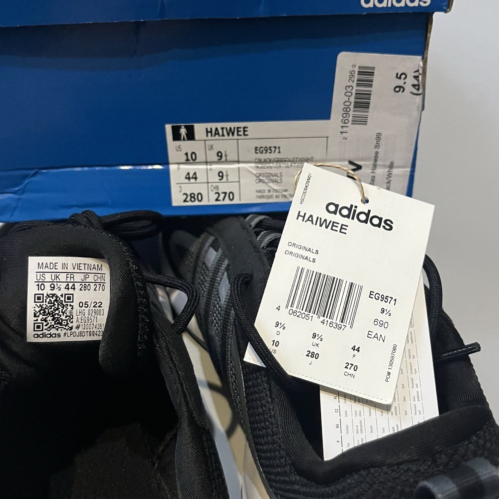 Оригінал! Adidas Originals Haiwee  43-46 (26,5-29,5 см)