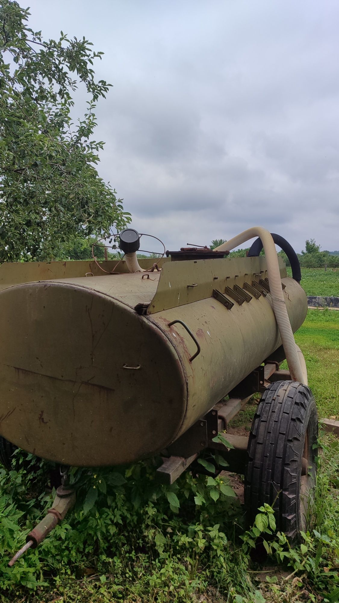 Продам бочку прицеп для води
