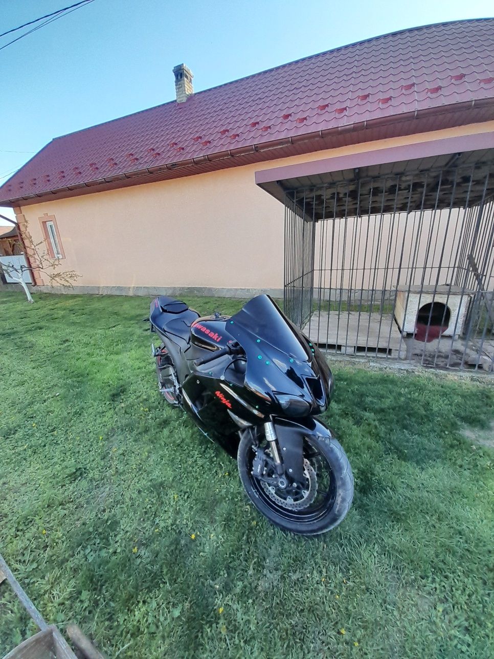 Kawasaki zx6r ninja