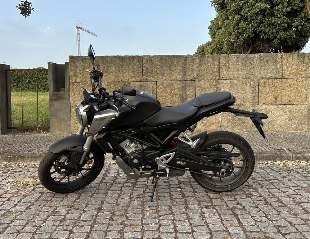 Mota Honda CB125R