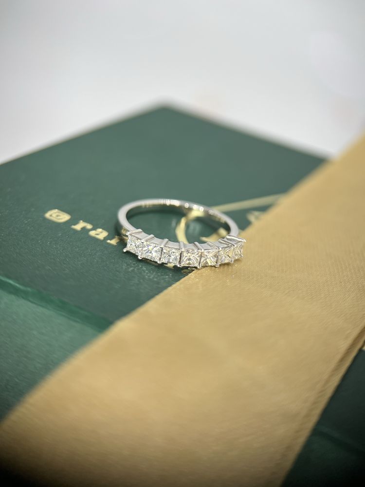 Каблучка з діамантами 0.80ct принцеси кольцо с бриллиантами дорожка