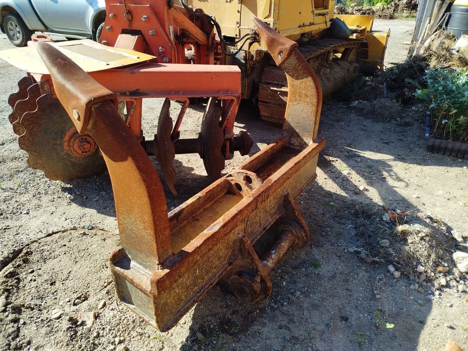 Ripper Trident e abre regos