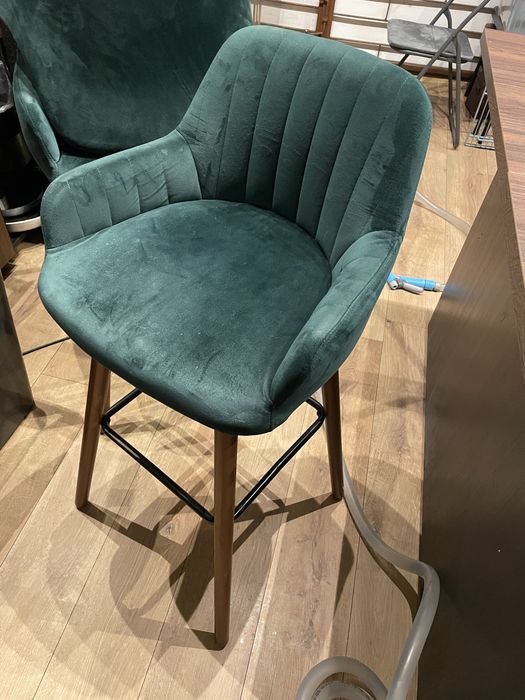 Hoker barowy / krzesło barowe