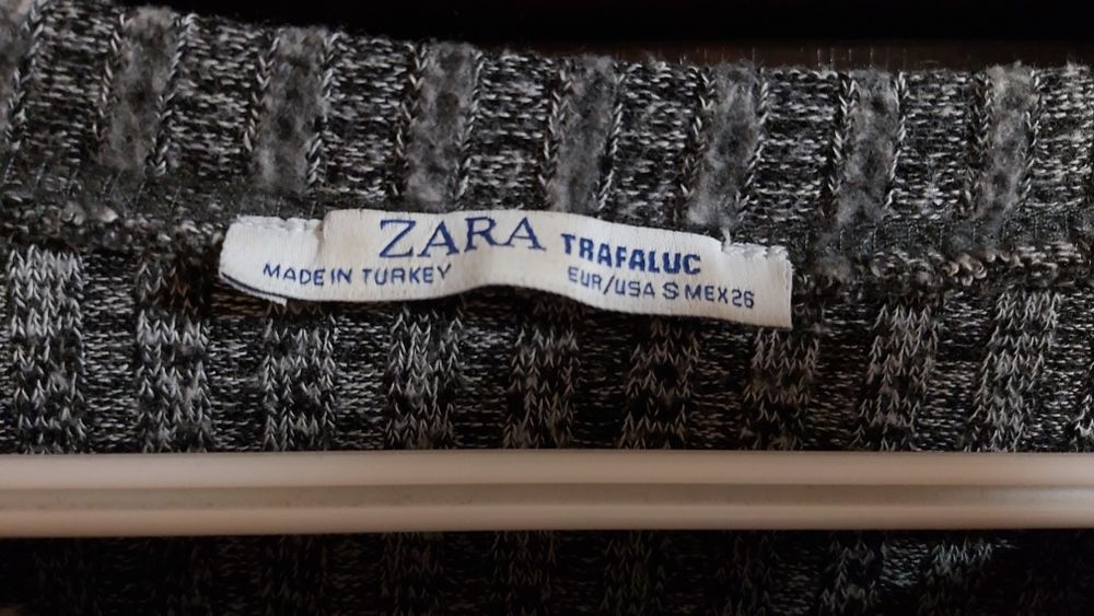 Жіноча кофта ZARA