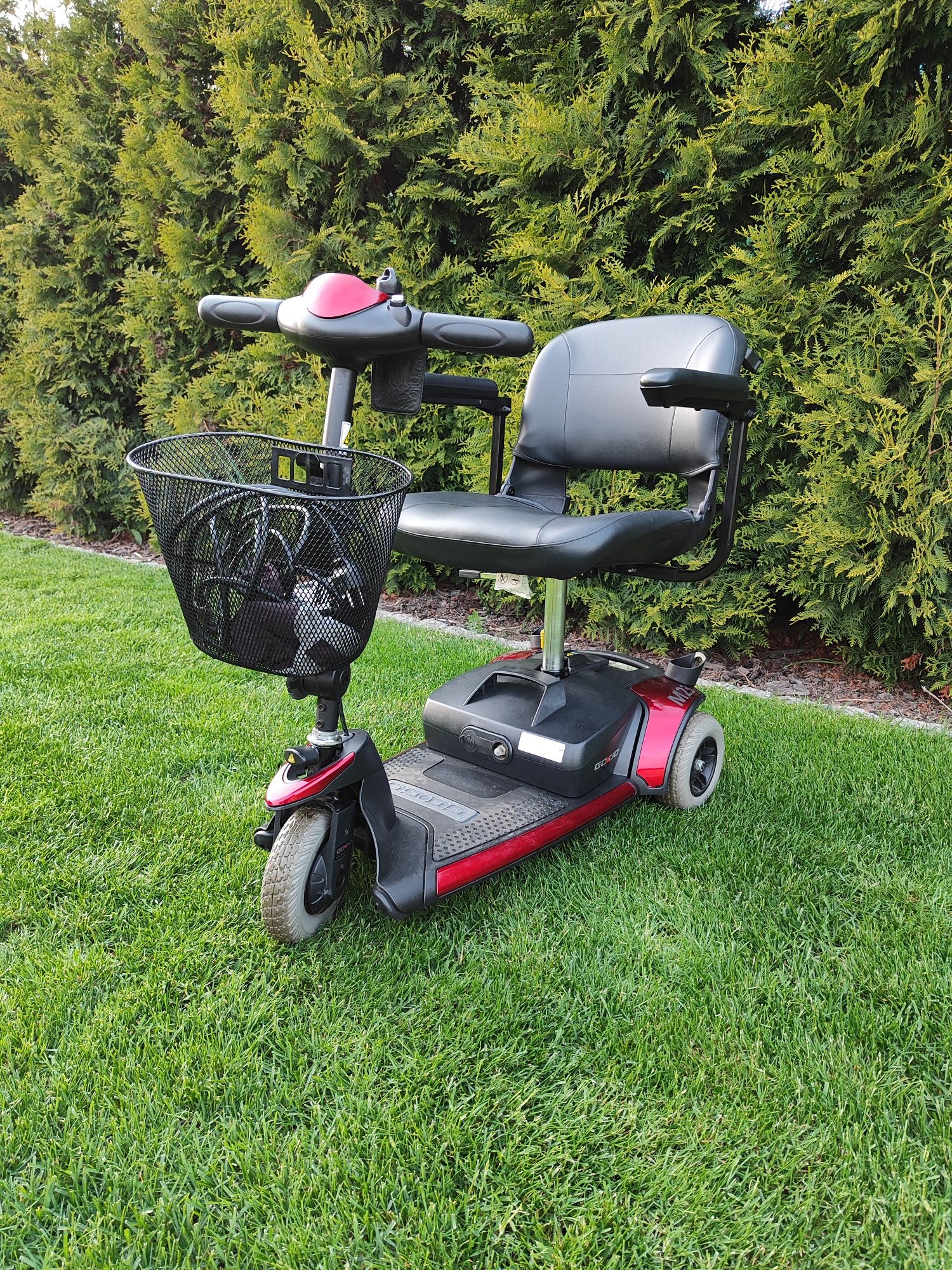 Skuter elektryczny, wózek inwalidzki GoGo Elite Traveller M23