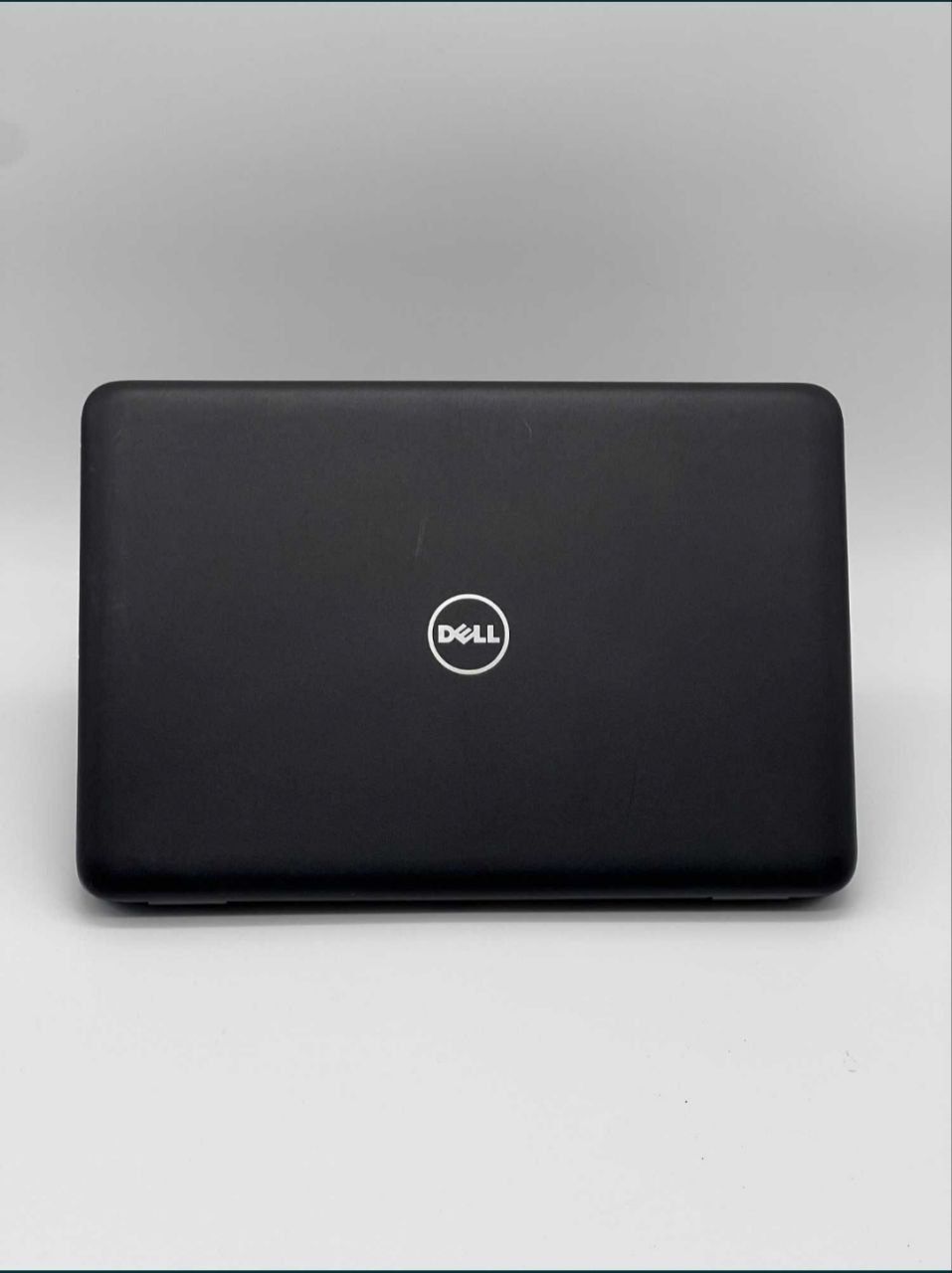 Ноутбук Dell Latitude 3180 в ідеальному стані.