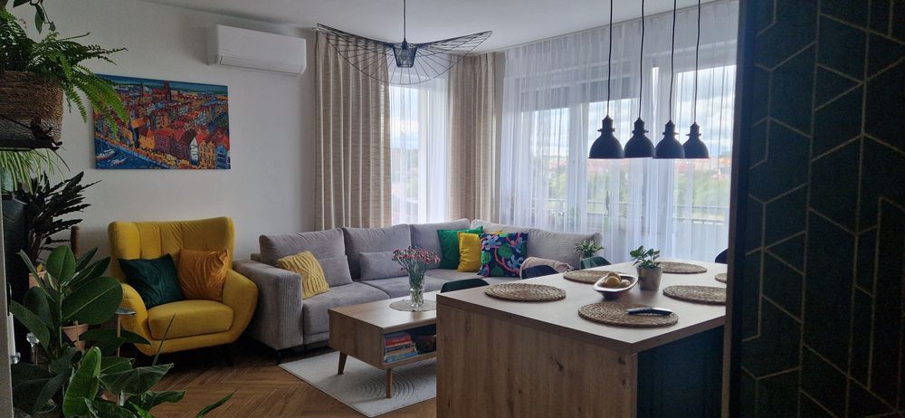 Chojna– 3 pokoje, 55,5 m², balkon 11 m², 2 miejsca parkingowe.