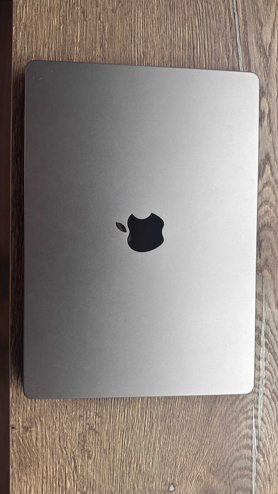 MacBook Pro 14" M1 Space Grey (MKGP3)