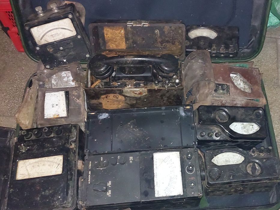 Bakelit, telefon, mierniki