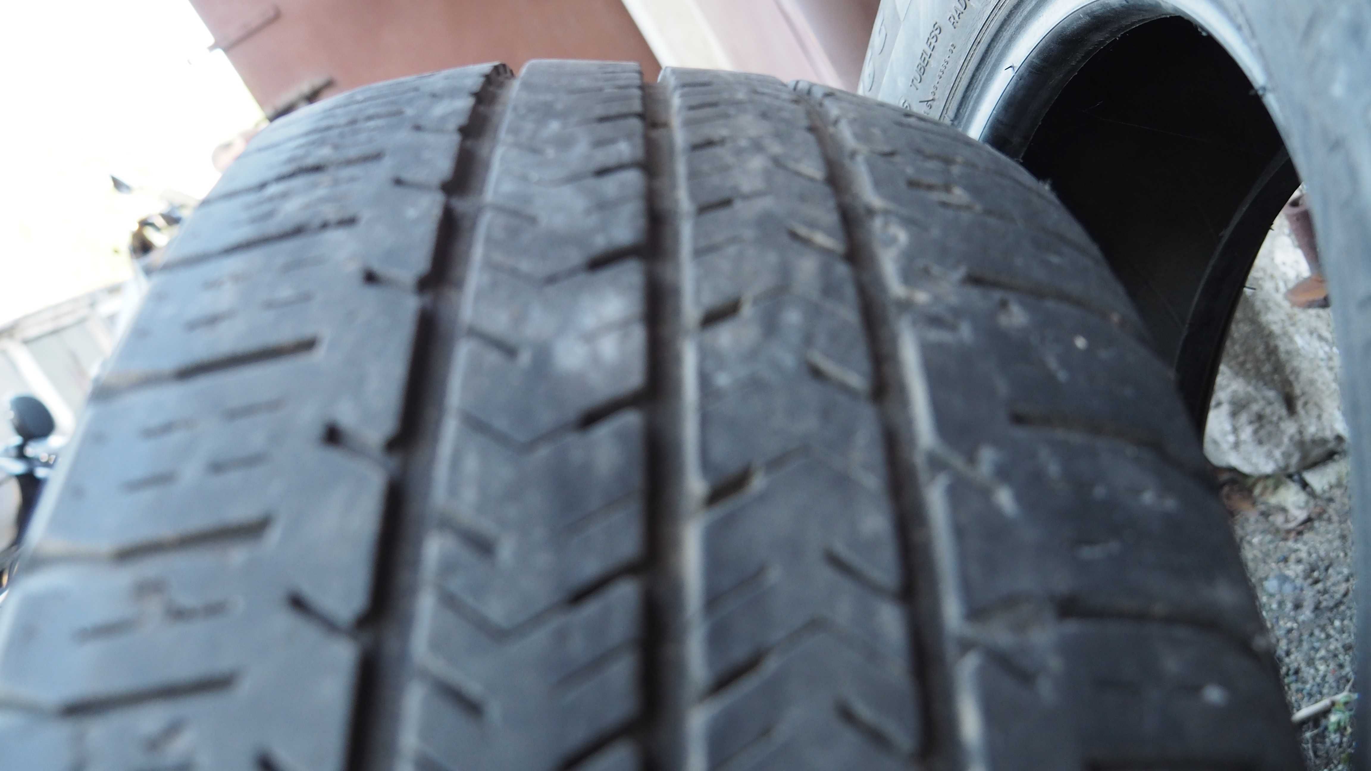 Opony letnie do busa wzmacniane 215x65x16C Michelin 2 szt