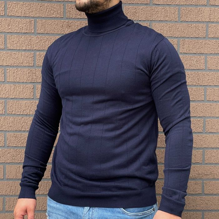 Чоловічі брендові светри