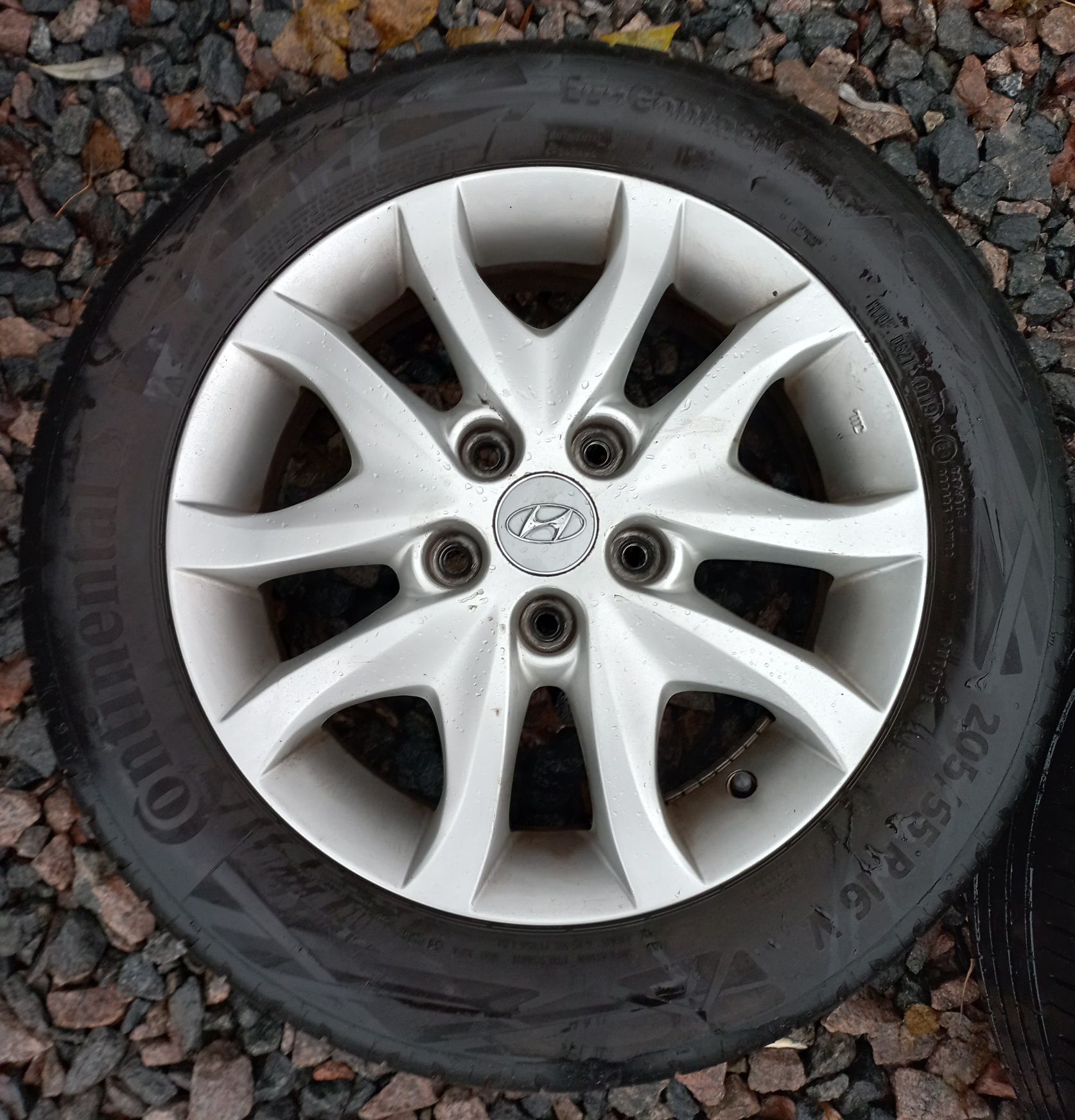 Комплект літніх колес 205/55R16 Hyundai I30/Хюндай