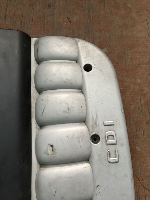 Кришка двигуна мерседес ом613 3.2дизель