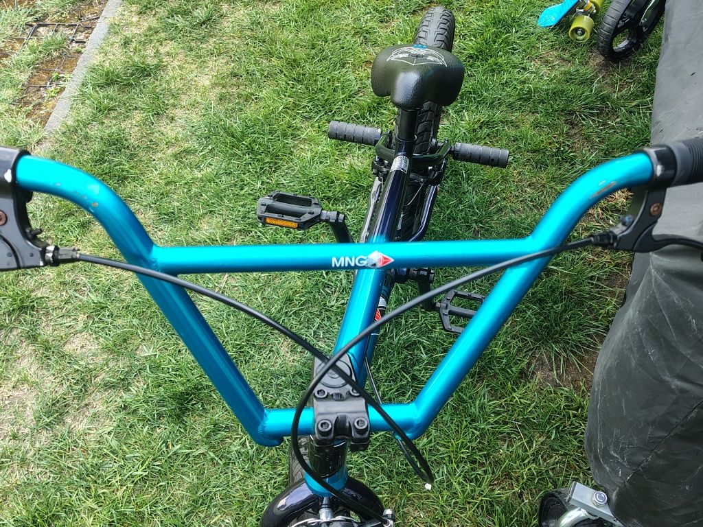 BMX Mongoose Legion L80