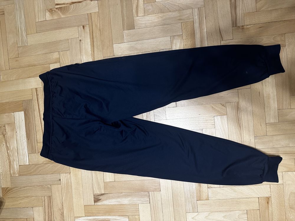 Продам спортивний костюм «Armani»