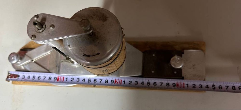 Апарат як барометр Старий