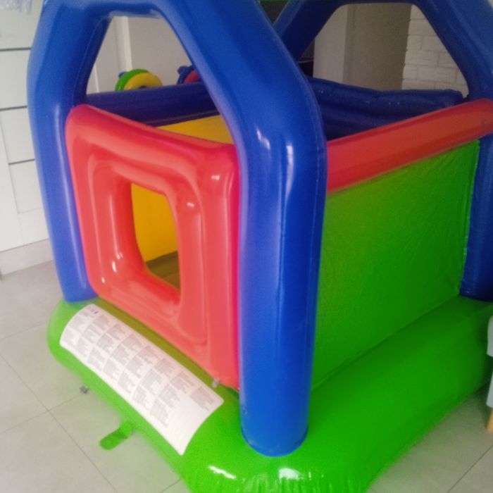 Zamek dmuchany dla dziecka 2-7 lat